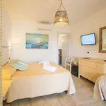 Hotel Essenza Di Mirto La Caletta