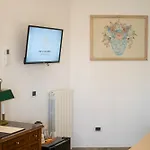 Essenza Di Mirto