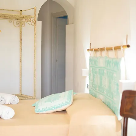 Essenza Di Mirto Hotell 3*