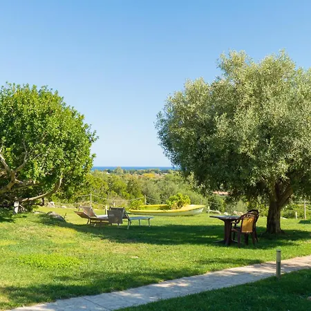 Essenza Di Mirto Hotell La Caletta