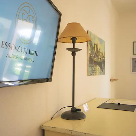 Hotel Essenza Di Mirto 3*