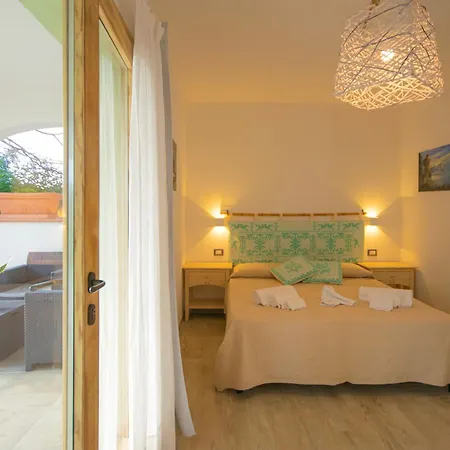 Hotel Essenza Di Mirto La Caletta