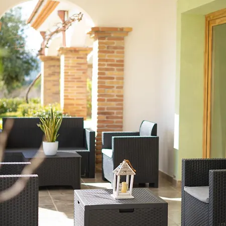 Essenza Di Mirto Hotel La Caletta