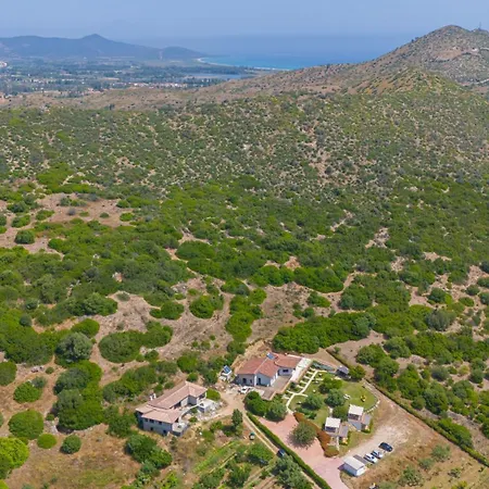 Essenza Di Mirto Hotel 3*