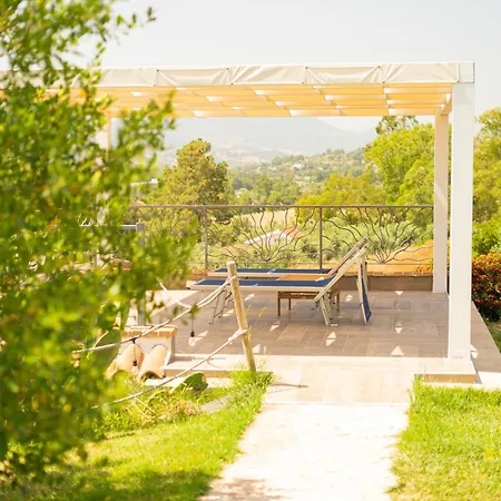 Essenza Di Mirto Hotel