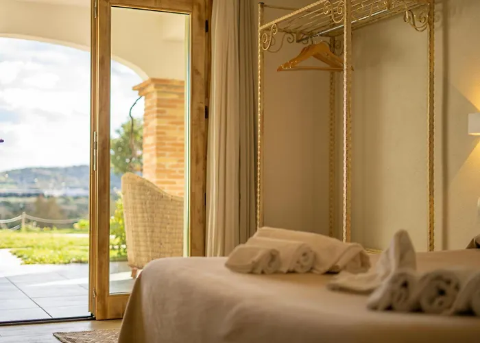 Essenza Di Mirto 3* Ла-Калетта