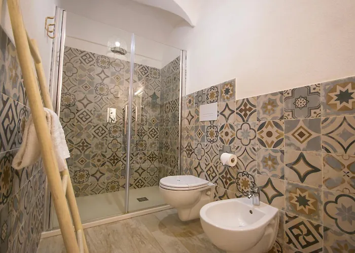 Отель Essenza Di Mirto 3*