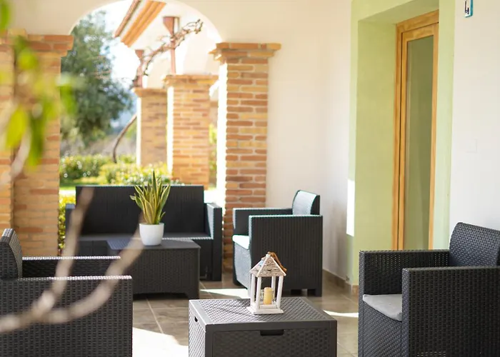 Essenza Di Mirto Отель Ла-Калетта