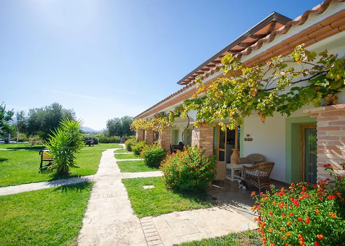 Essenza Di Mirto Отель Ла-Калетта